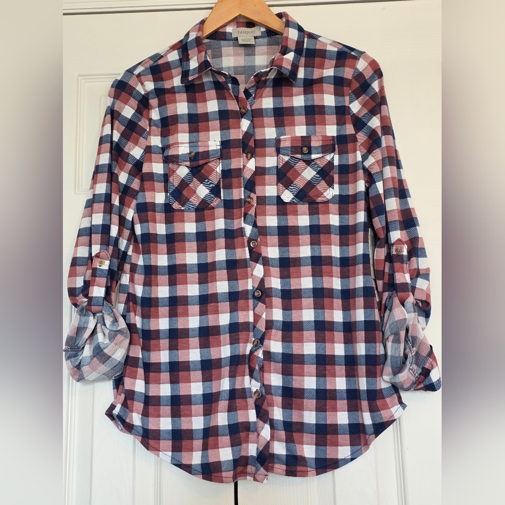 NWT Passport Women's Navy And Blush Plaid Button-Up Long Sleeve Shirt, Large